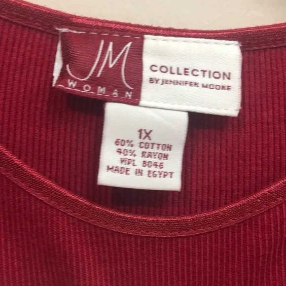 Cranberry Red Sweater Tee - Picture 3 of 4